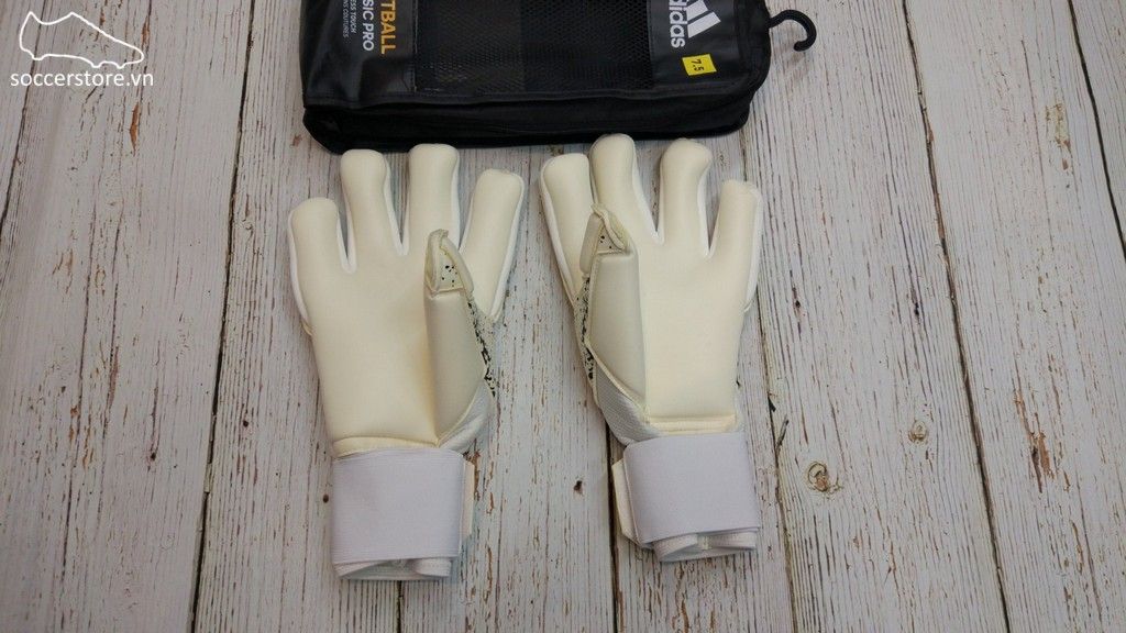 Adidas Classic Pro- White/ Black GK Gloves CW5616