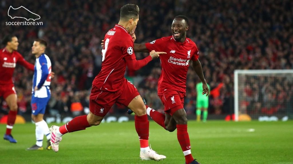 Firrmino của Liverpool chơi một đôi Adidas Nemeziz