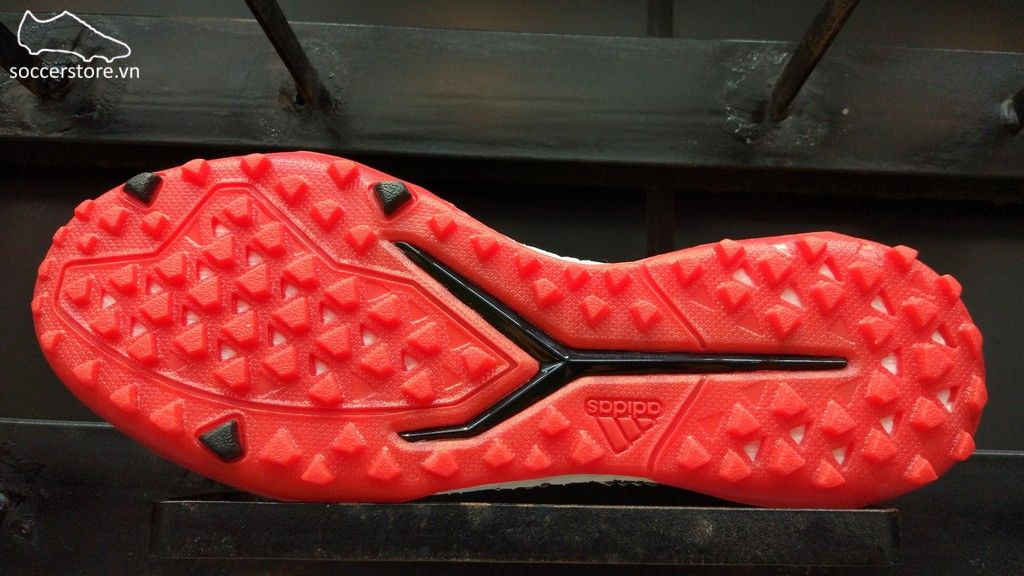 Adidas Predator Tango 18+ TF- Core Black/ White/ Red DB2058