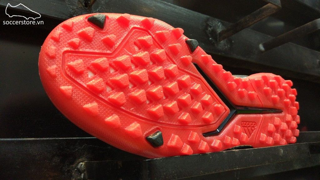 Adidas Predator Tango 18+ TF- Core Black/ White/ Red DB2058
