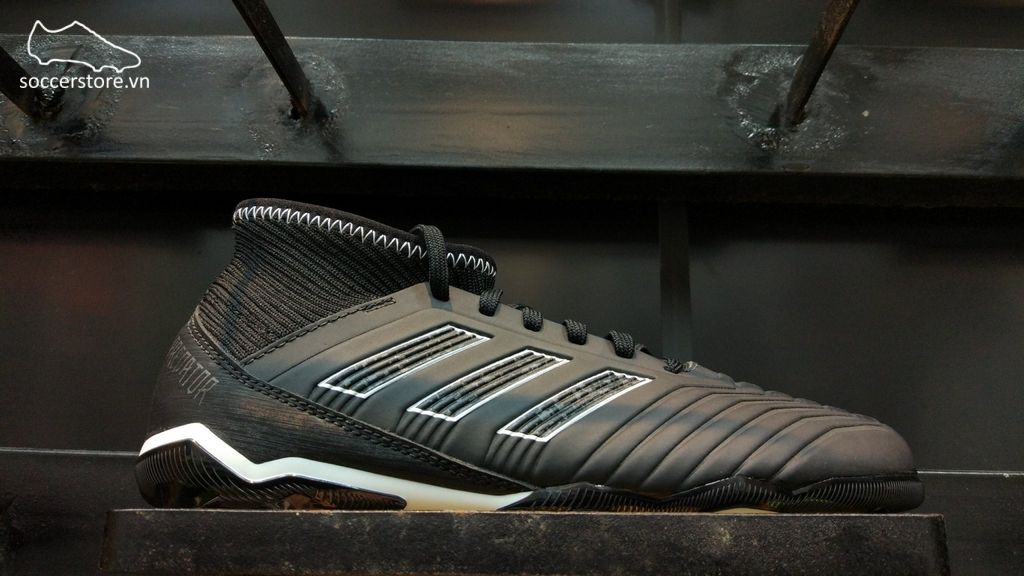Adidas Predator 18.3 Kids FG- Core Black/ White DB2320