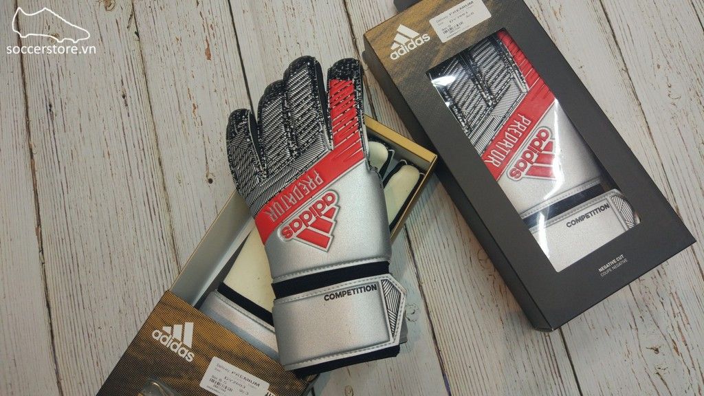 Adidas Predator Competition- Silver Metallic/ Black GK Gloves DY2603