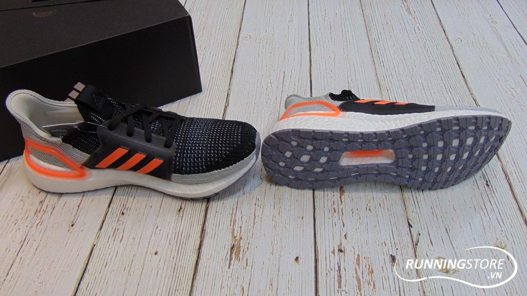 Adidas Ultraboost 2019 - Core Black / Solar Orange / Glow Blue - G27516