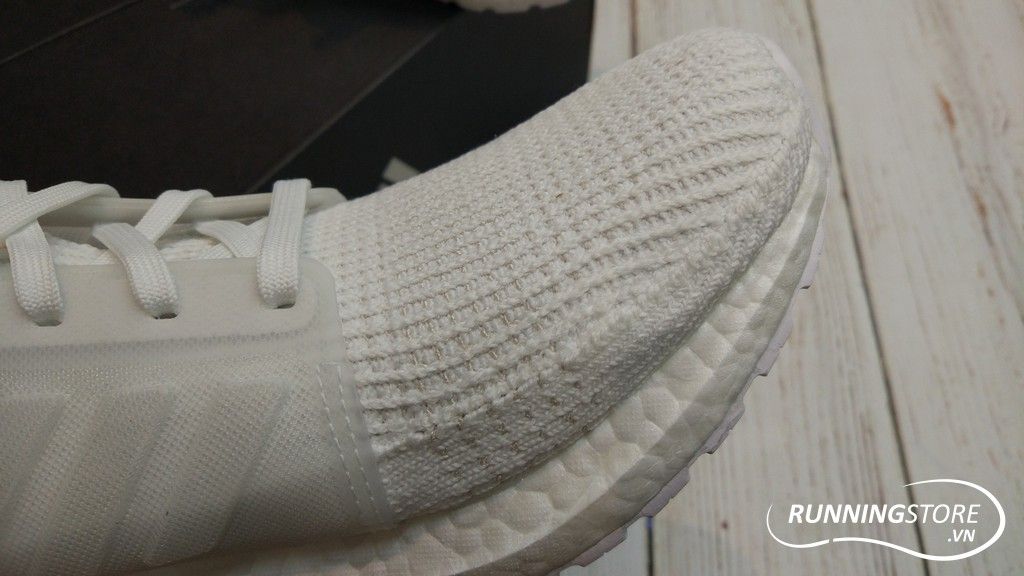 Adidas Ultraboost 2019 - Cloud White / Cloud White / Core Black-G54008