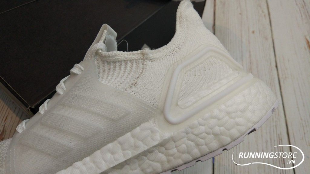 Adidas Ultraboost 2019 - Cloud White / Cloud White / Core Black-G54008