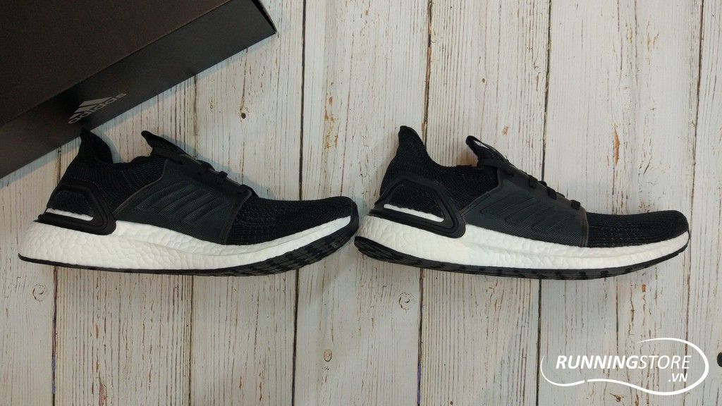 Adidas Ultraboost 2019 - Core Black / Core Black/ Cloud White-G54009