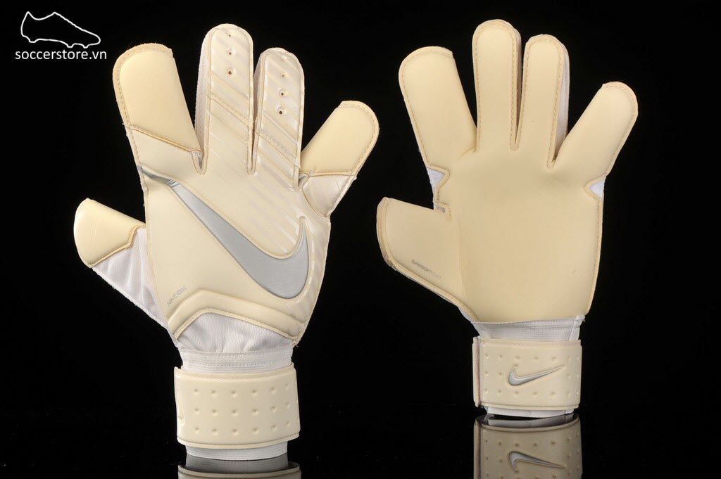 Nike Grip 3 - White/ Chrome GS0342-100