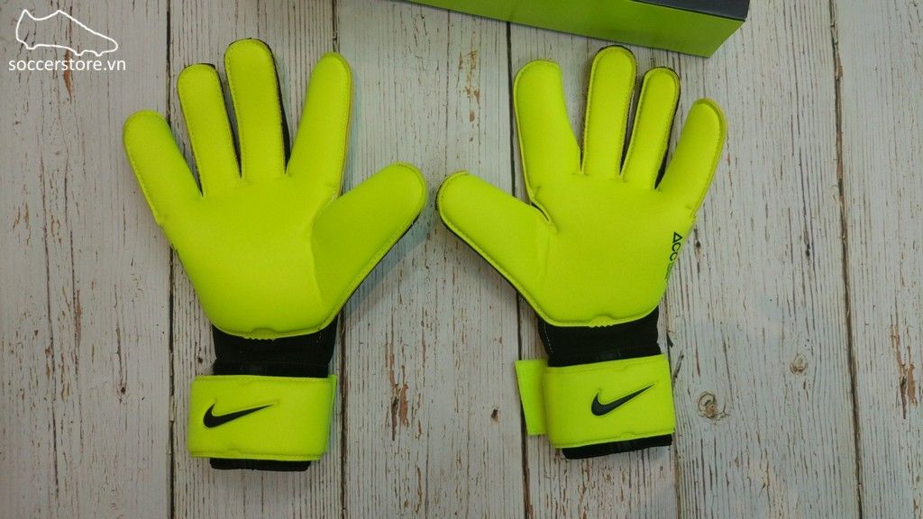Nike Vapor Grip 3- Volt/ Black GK Gloves GS0352-702