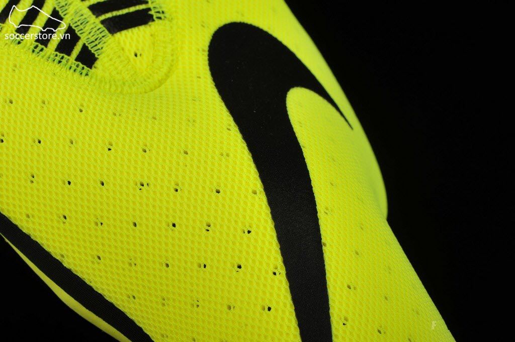 Nike Mercurial Touch Elite- Volt/ Black GK Gloves GS0356-702