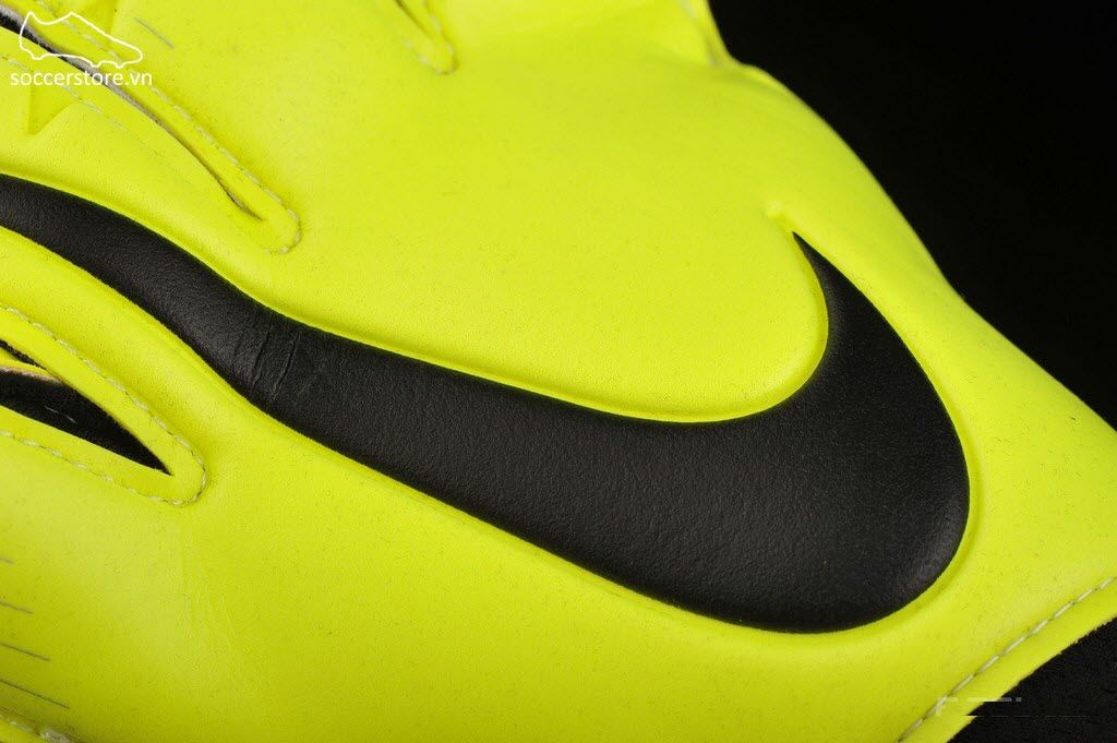 Nike Grip 3- Volt/ Black GS0360-702