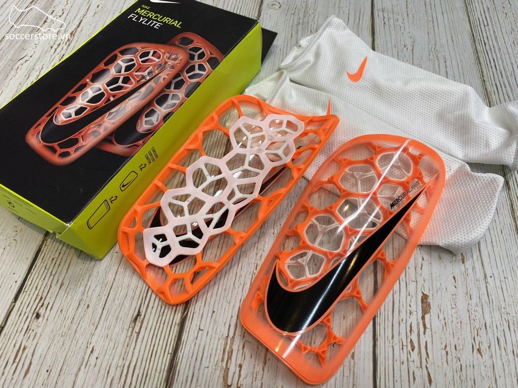 Nike Mercurial Flylite Shin Guard SP2121-060